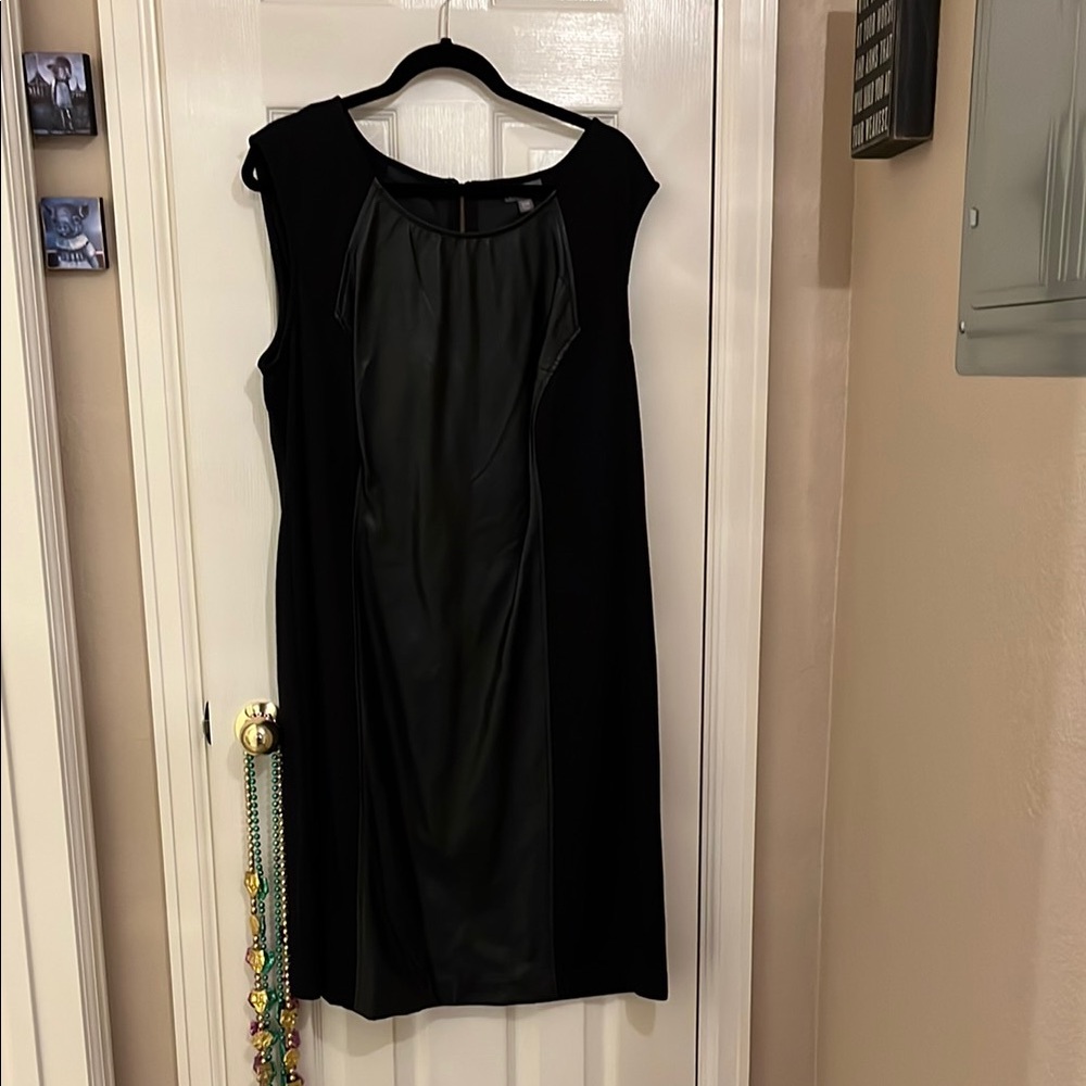 Black Sleeveless Dress w/faux leather